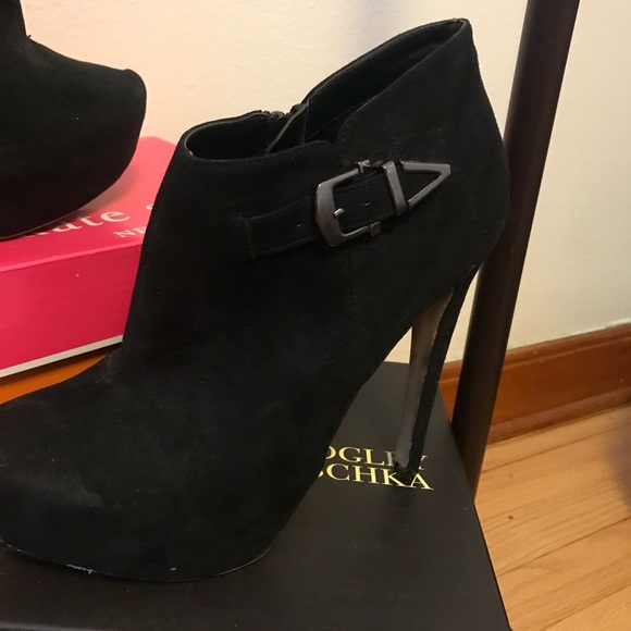 Platform black high heeled booties - Picture 2 of 4